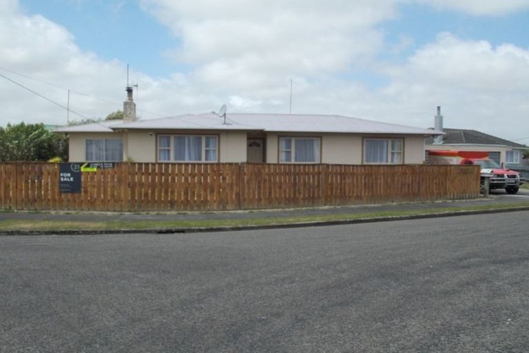 Photo of property in 7 Eden Place, Feilding, 4702