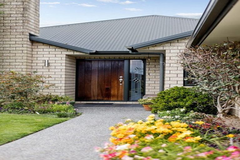 Photo of property in 20 Brancaster Place, Cambridge, 3434