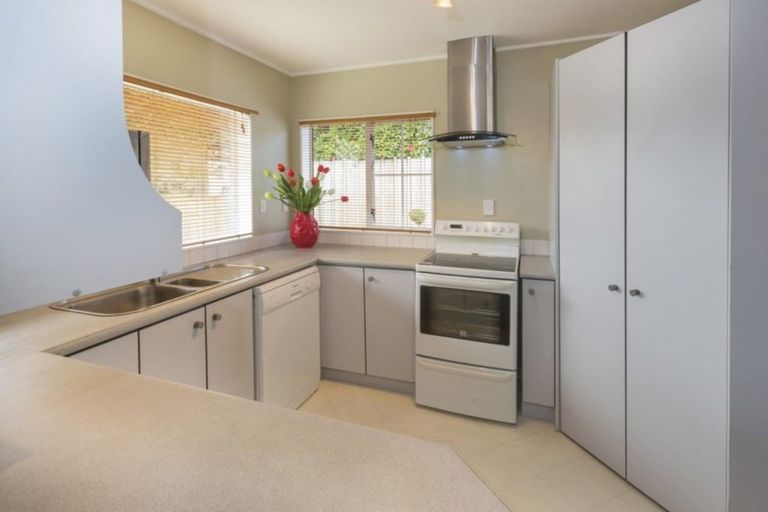 Photo of property in 2/125 Moore Street, Howick, Auckland, 2014