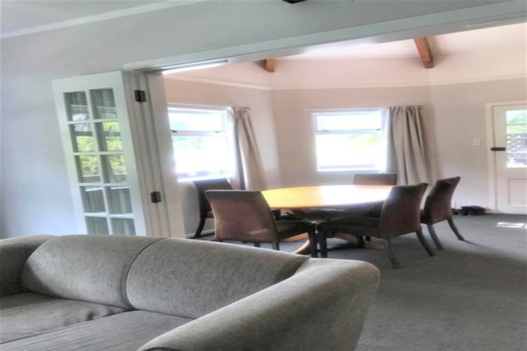 Photo of property in 47a Elmslie Road, Pinehaven, Upper Hutt, 5019