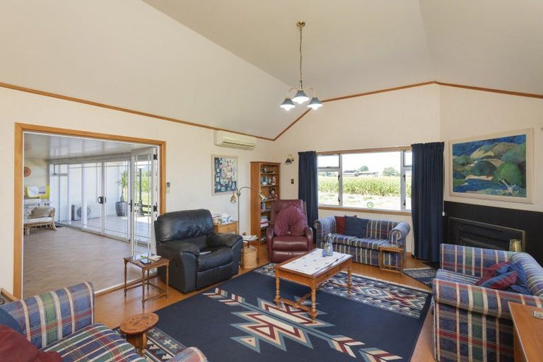 Photo of property in 136a Main Road, Makaraka, Gisborne, 4010