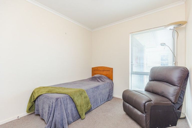 Photo of property in 2 Mosston Road, Castlecliff, Whanganui, 4501