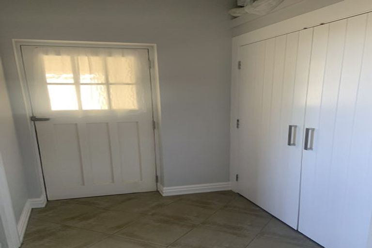 Photo of property in 4/140 Calliope Road, Stanley Point, Auckland, 0624