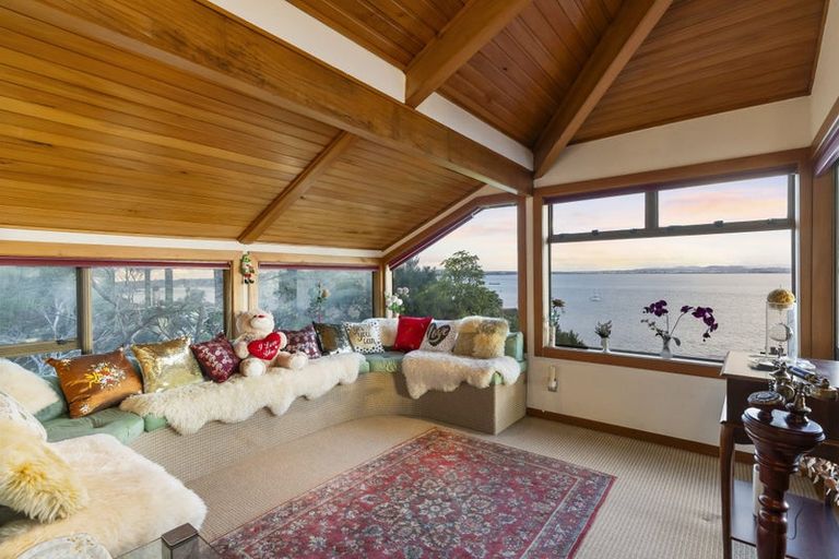 Photo of property in 16 Brigantine Drive, Beach Haven, Auckland, 0626