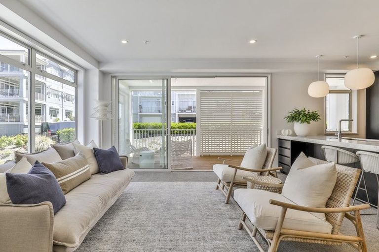 Photo of property in 169 Hibiscus Drive, Orewa, 0931