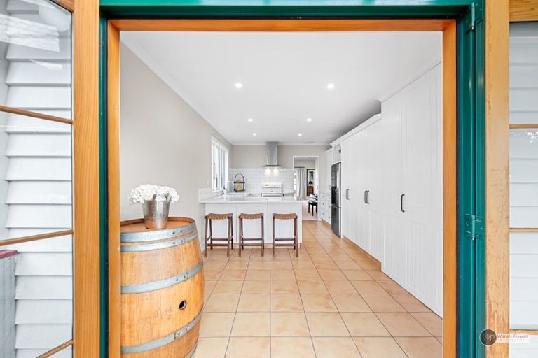 Photo of property in 44 Whakatiki Street, Trentham, Upper Hutt, 5018