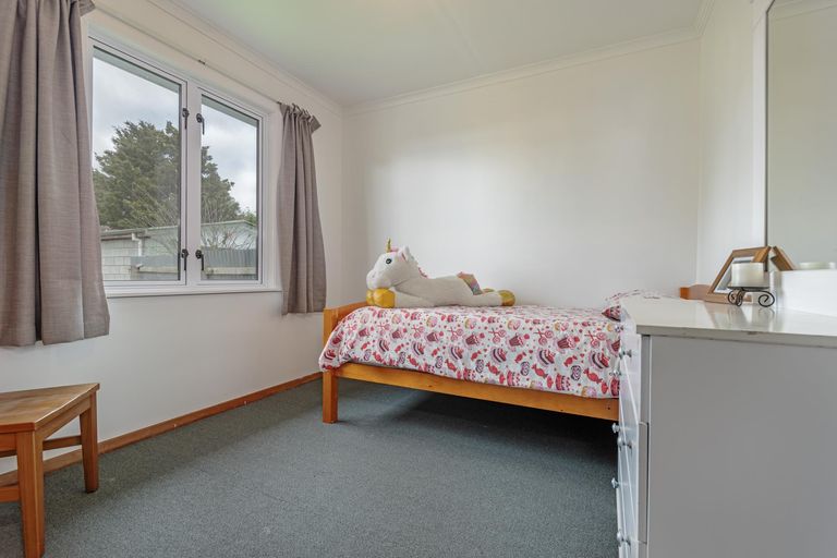 Photo of property in 18 Jackson Avenue, Highbury, Palmerston North, 4412