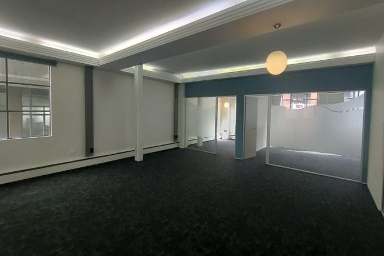 Photo of property in 124 Featherston Street, Palmerston North, 4410