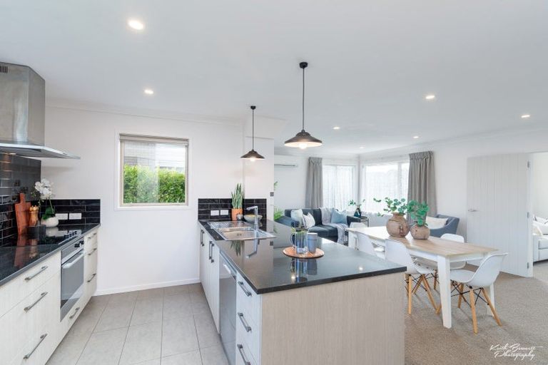 Photo of property in 1 Stephen Street, Trentham, Upper Hutt, 5018