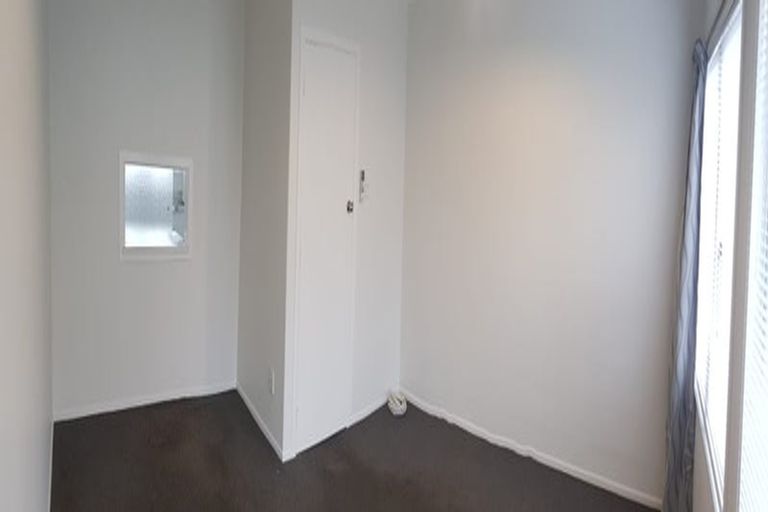 Photo of property in 11/6-8 Keys Street, Elderslea, Upper Hutt, 5018