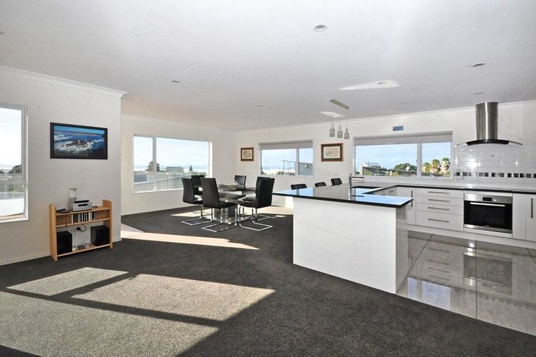 Photo of property in 9b Cornwall Way, Mangawhai Heads, Mangawhai, 0505