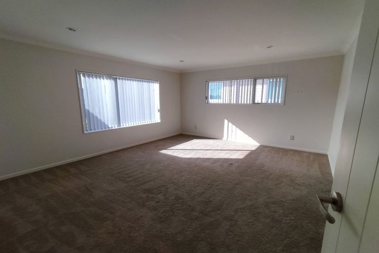 Photo of property in 69 Castlederg Drive, Flat Bush, Auckland, 2019