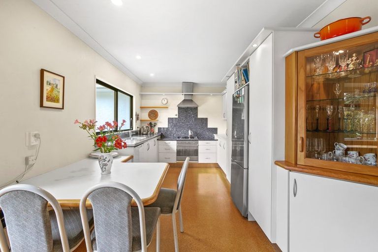 Photo of property in 184c Seaview Road, Westown, New Plymouth, 4310