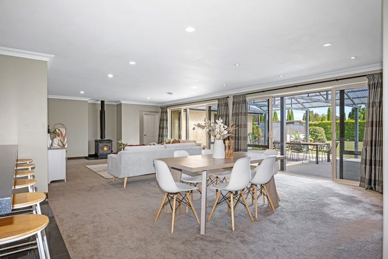 Photo of property in 32 Devine Drive, Rolleston, Christchurch, 7678