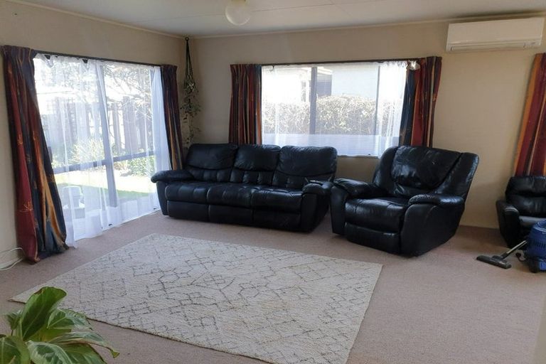 Photo of property in 2/708 Terrace Road, Parkvale, Hastings, 4122