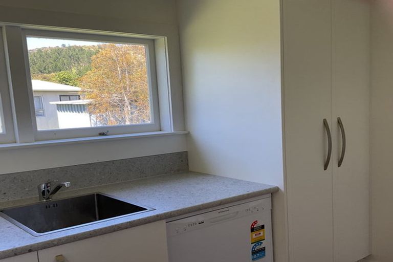 Photo of property in 3 Bathgate Street, Johnsonville, Wellington, 6037