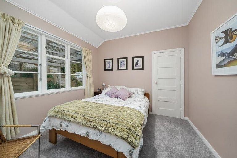 Photo of property in 161 Totara Road, Miramar, Wellington, 6022