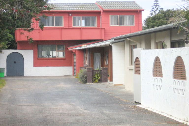 Photo of property in 2/4 Aberdeen Street, Mount Maunganui, 3116