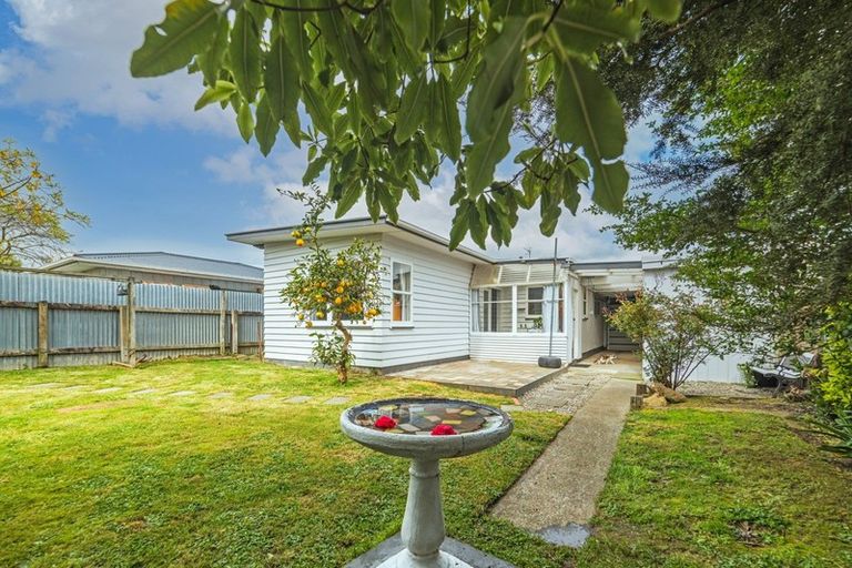 Photo of property in 10 Alexander Street, Awapuni, Palmerston North, 4412