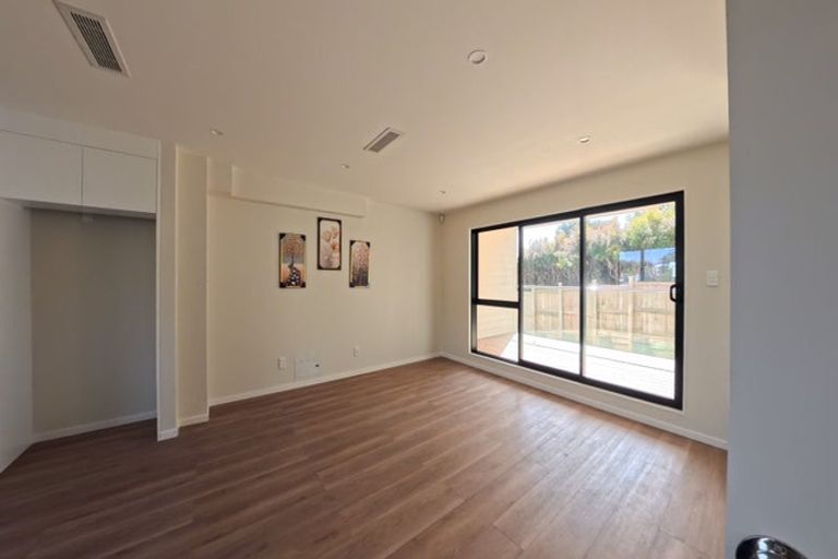 Photo of property in 6/20 William Souter Street, Forrest Hill, Auckland, 0620