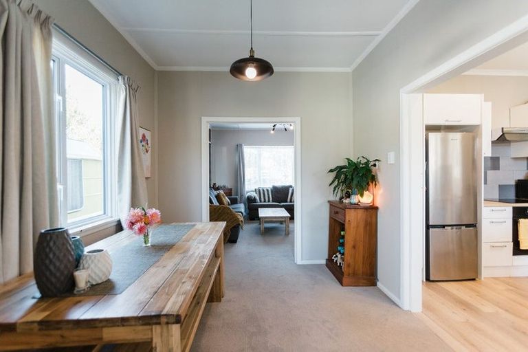 Photo of property in 902 Queen Street East, Parkvale, Hastings, 4122