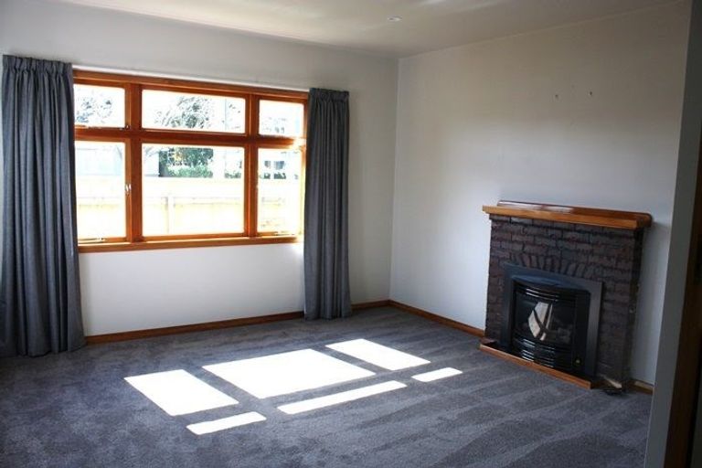 Photo of property in 22 East Street, Terrace End, Palmerston North, 4410