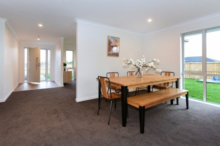 Photo of property in 5 Cressy Place, Darfield, 7510