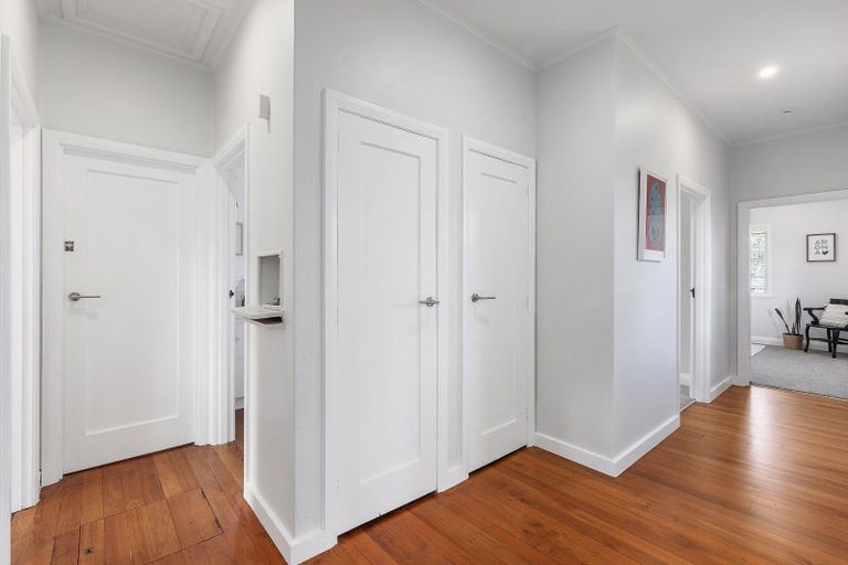 Photo of property in 439 Broadway, Miramar, Wellington, 6022