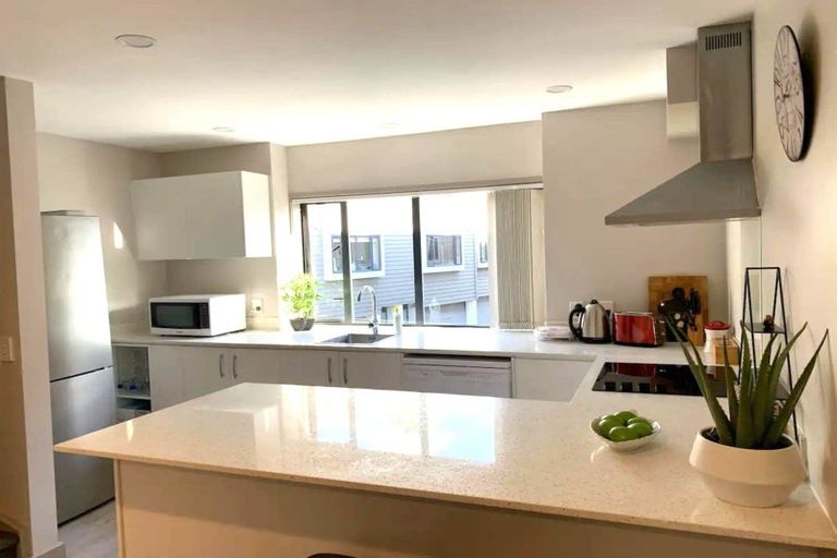 Photo of property in 19 Dovedale Place, Parnell, Auckland, 1010