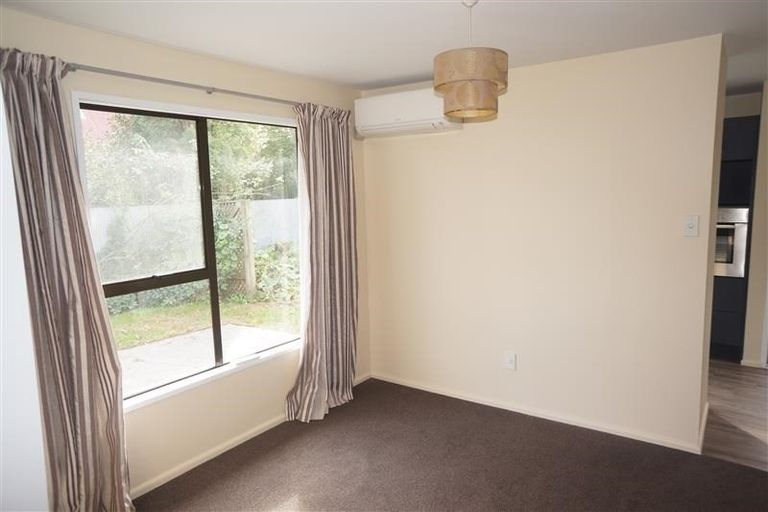 Photo of property in 12 Hegan Place, Rangiora, 7400