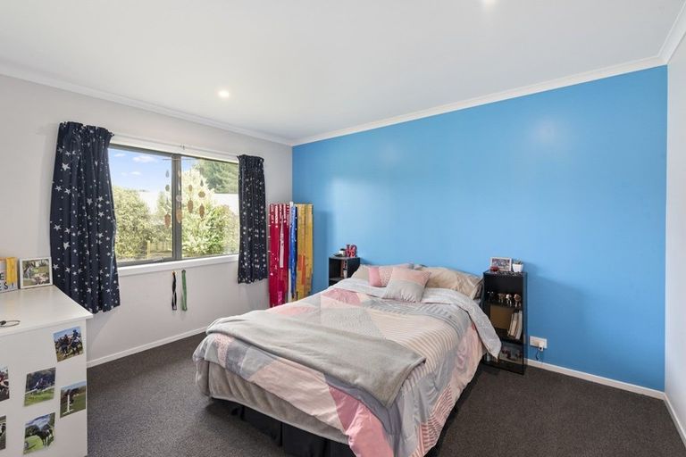 Photo of property in 53 Ohau Terraces, Ohau, Levin, 5570