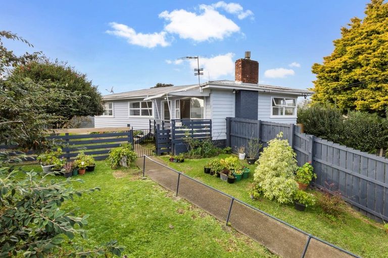 Photo of property in 26 Eddowes Street, Manurewa, Auckland, 2102