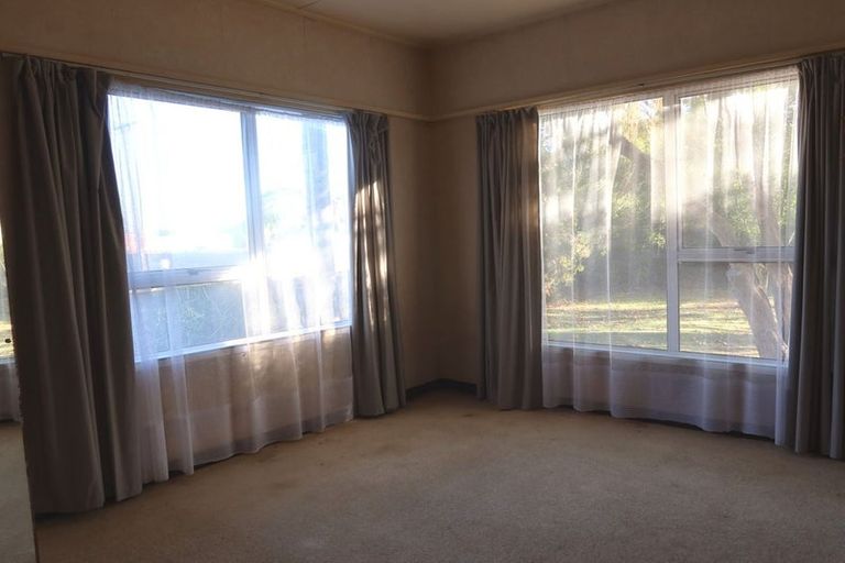 Photo of property in 19 Graham Street, Te Kopuru, 0391