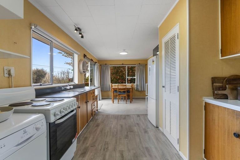 Photo of property in 14 Kempton Place, Richmond Heights, Taupo, 3330