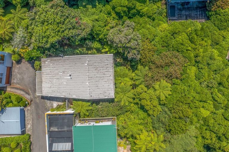 Photo of property in 14 Tensing Place, Khandallah, Wellington, 6035