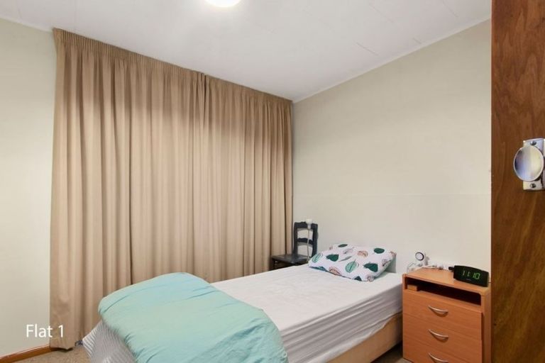 Photo of property in 11b Rowe Parade, Wainuiomata, Lower Hutt, 5014