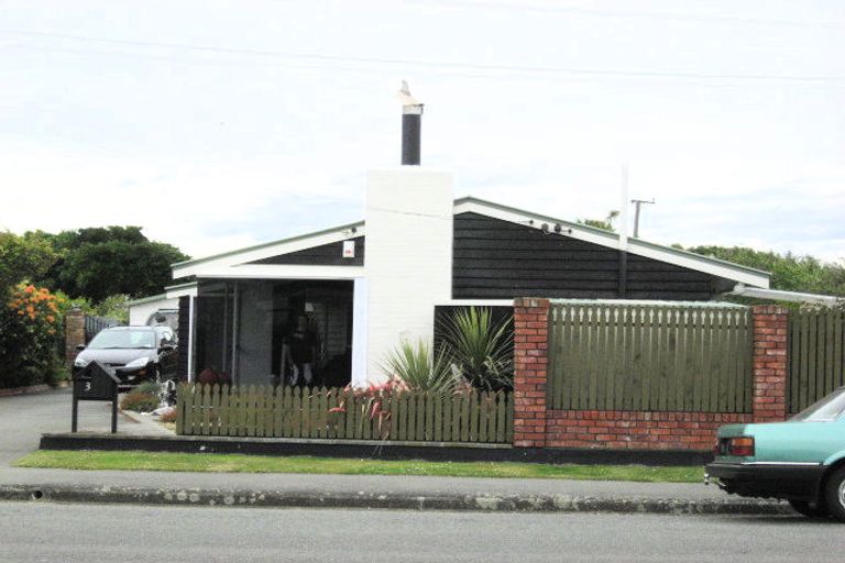 Photo of property in 3 Caspian Street, South New Brighton, Christchurch, 8062