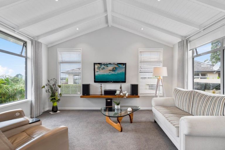 Photo of property in 5 Damien Place, Ohauiti, Tauranga, 3112