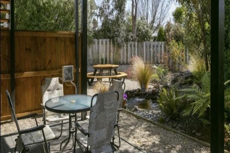 Photo of property in 14 Wembley Place, Richmond Heights, Taupo, 3330