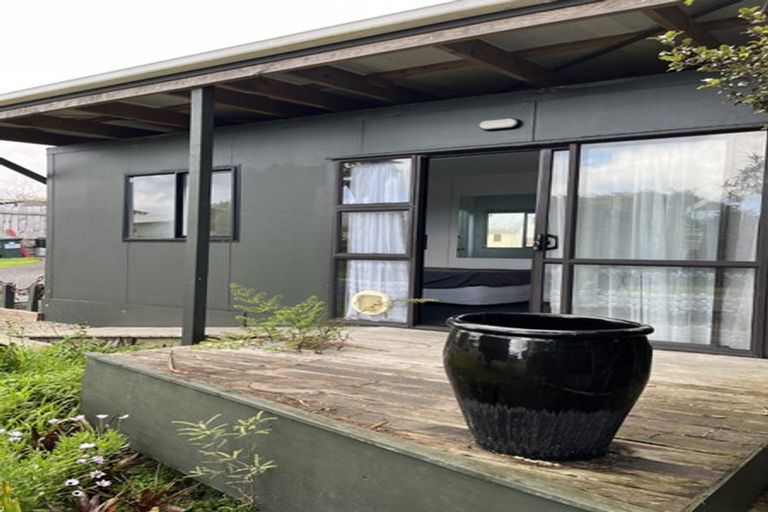 Photo of property in 11 Hinemoa Place, Snells Beach, 0920