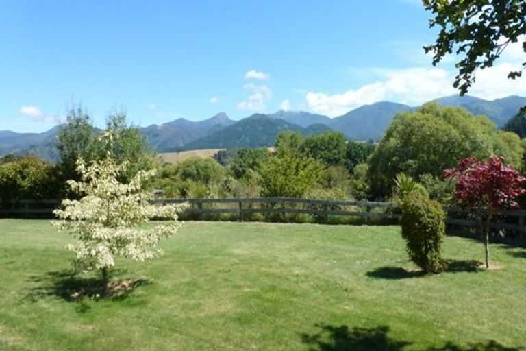 Photo of property in 1305 Motueka Valley Highway, Ngatimoti, Motueka, 7196