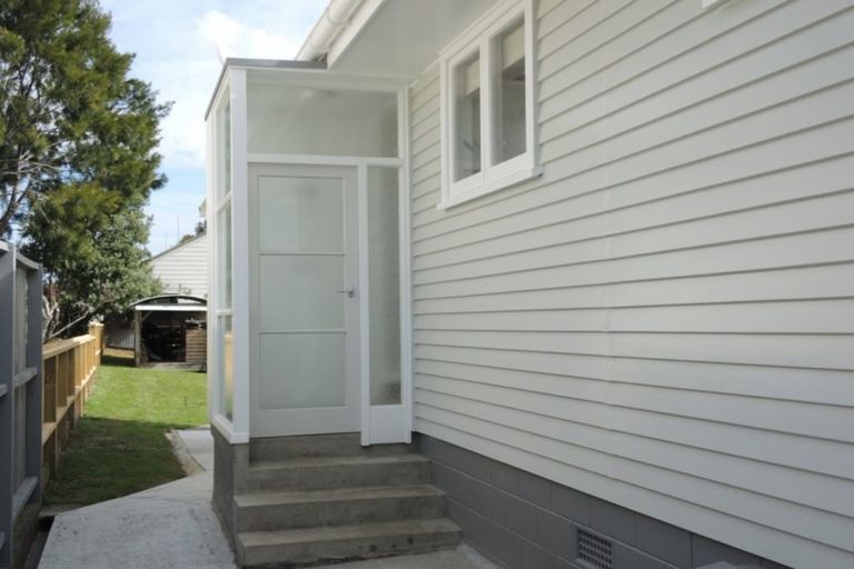 Photo of property in 12 Walton Avenue, Warkworth, 0910