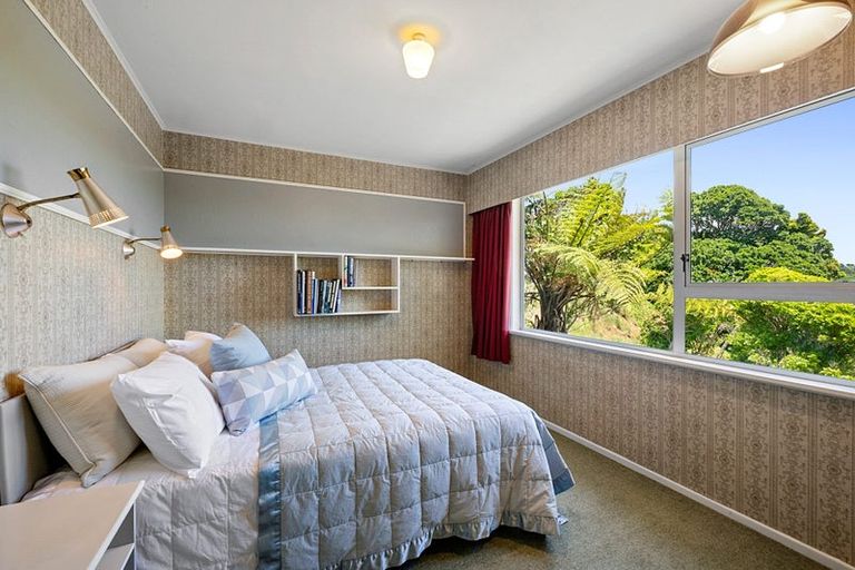 Photo of property in 16 Selwyn Street, Lower Vogeltown, New Plymouth, 4310