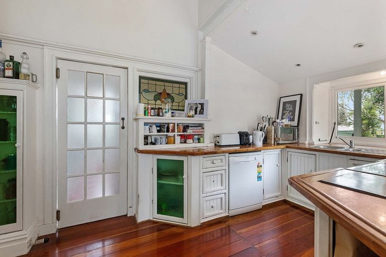 Photo of property in 87 Stanley Avenue, Te Aroha, 3320