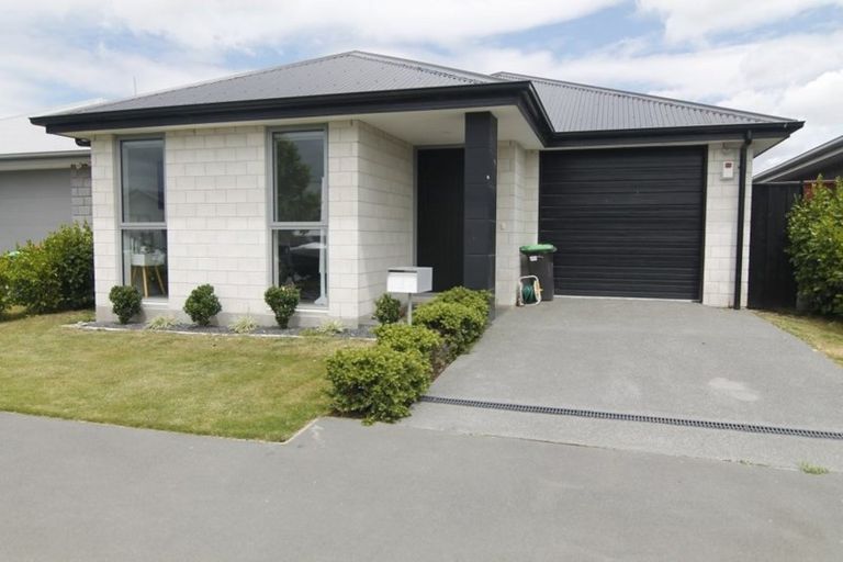 Photo of property in 8 George West Square West, Wigram, Christchurch, 8025