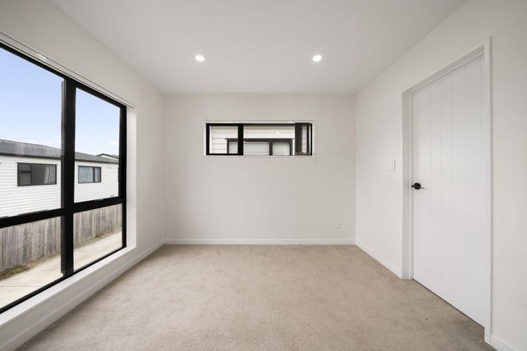 Photo of property in 54d Omana Road, Papatoetoe, Auckland, 2025