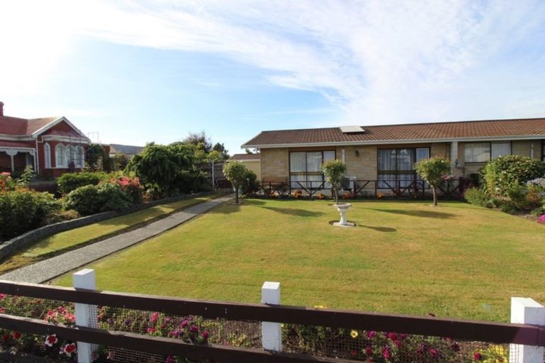 Photo of property in 7 Queen Street, Waimate, 7924