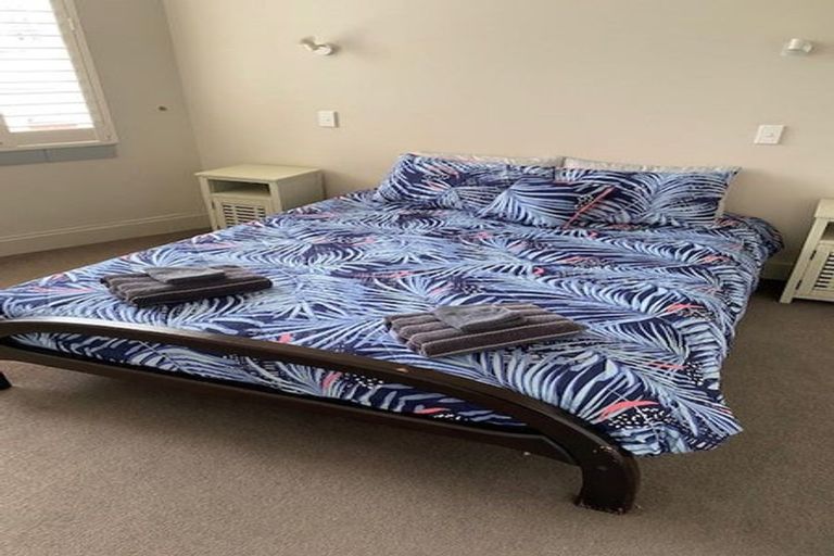 Photo of property in Civic Chambers Apartments, 2b/25 Cuba Street, Te Aro, Wellington, 6011