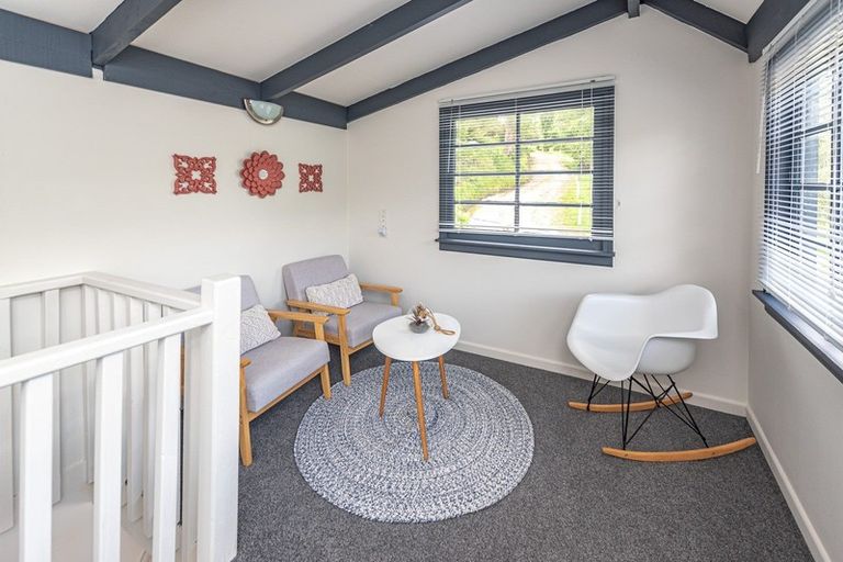 Photo of property in 35 Durie Vale Road, Durie Hill, Whanganui, 4500