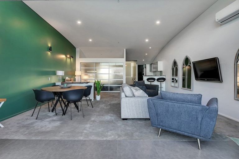 Photo of property in Shed 20 Princes Wharf Apartments, 48a/139 Quay Street, Auckland Central, Auckland, 1010